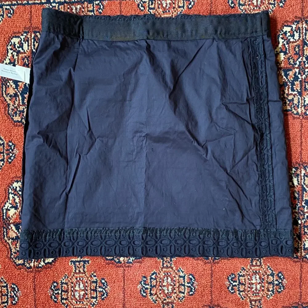 BRAND NEW J.Crew 4 Navy Blue Eyelet‎ Mini Pencil Skirt Fully Lined, All Cotton